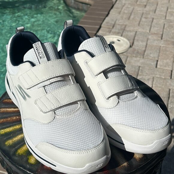 Skechers GOwalk Arch Fit Preserve Sneakers – Men’s Size 13 – New - Picture 9 of 15